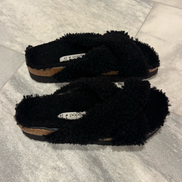 Papilio Birkenstock Black Teddy Sherpa Fuzzy Sandals Size 10/41 - Picture 5 of 9